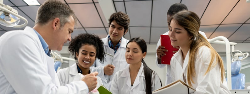 Free Continuing Education Courses for Dental Assistants